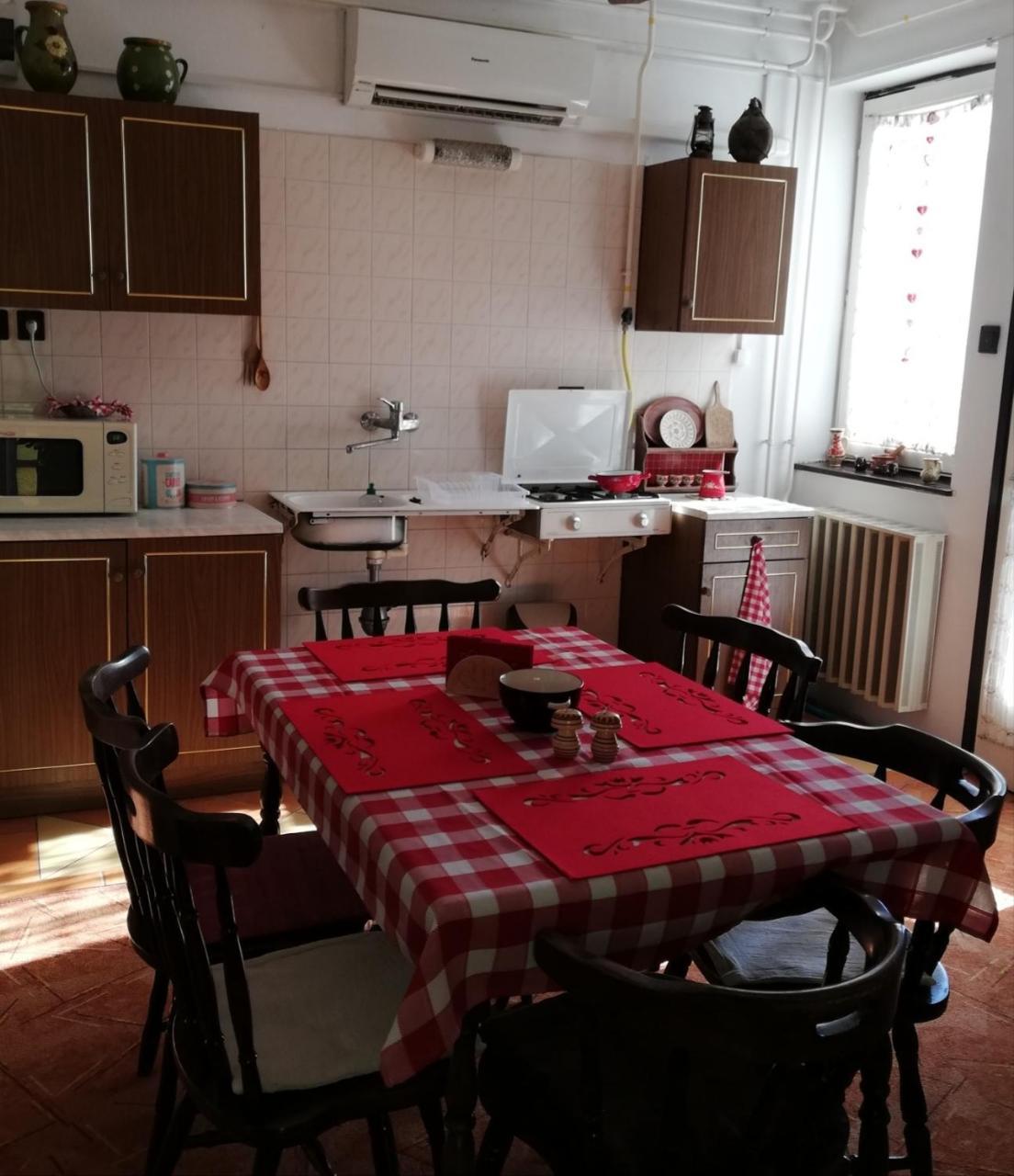 Szekely Szallas Gyula Bagian luar foto